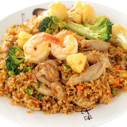 ข้าวผัดรวม