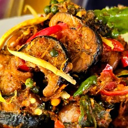 Spicy Stir Fried Eel