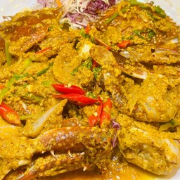 ปูม้าผัดผงกะหรี่