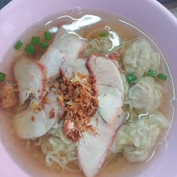 ราชาบะหมี่เกี๊ยว