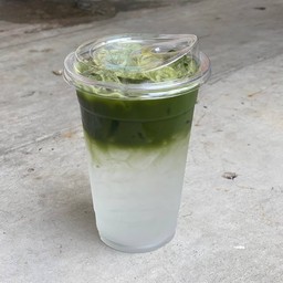 มัทฉะ มะพร้าวน้ำหอม