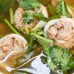 ต้มแซ่บปลาหมึกยัดไส้