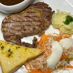 อิ่มยังสเต็ก หมู่บ้านรินทร์ทองรามคำเเหง190