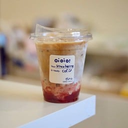 สตรอเบอรี่คอฟ (ลาเต้+สตรอเบอรี่)
