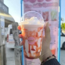 The Milk Queen วัดไผ่เหลือง