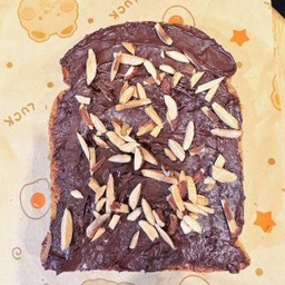 ปังปิ้ง นูเทลล่า+อัลมอนด์