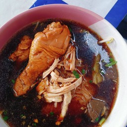 น่องตุ๋นพิเศษ