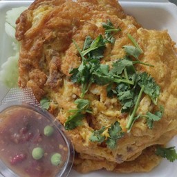 ข้าว + ไข่เจียวหมูสับ (น้ำพริกกะปิ)
