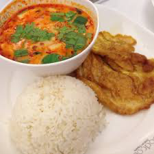 ต้มยำรวมน้ำข้น+ข้าวไข่เจียวสองฟอง