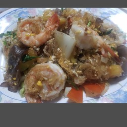 วุ้นเส้นผัดแห้ง