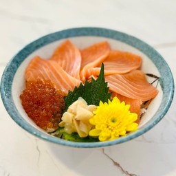 Salmon Ikura Don