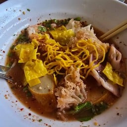 ก๋วยเตี๋ยวต้มยำตำลึงนายเอก สาขาเมืองประจวบ