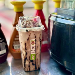 พร้านมสดช๊อกโกแลต