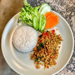 คั่วกลิ้งพริกสด ราดข้าว