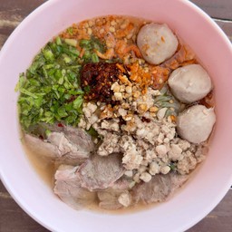 ก๋วยเตี๋ยวต้มยำ