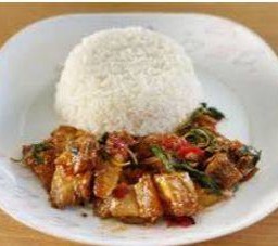 ข้าวกะเพราหมูกรอบ