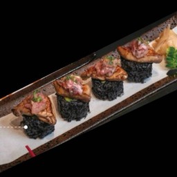 Kuro Ika Foie Gras Sushi Roll