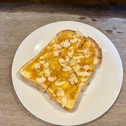 ปังปิ้ง คาราเมลอัลมอนด์