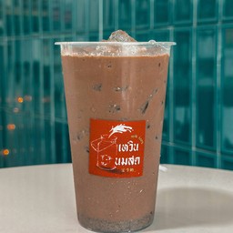 นมโกโก้งาดำ