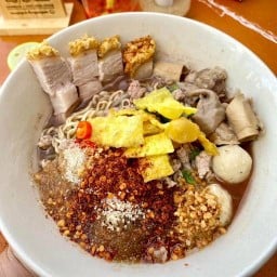 ร้านข้าวกะเพราน้องจ๋ะจ๋า