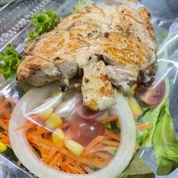 สลัดอกไก่