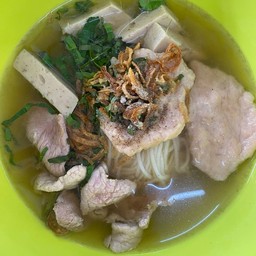 ก๋วยจั๊บญวณ อุบล