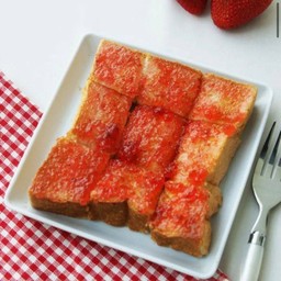 ปังปิ้งแผ่น แยมสตอเบอรี่นม