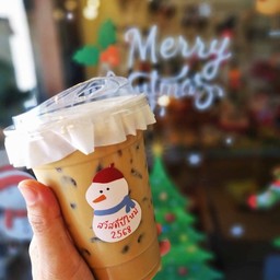 กาแฟเย็นล้านความสุข