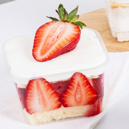 Strawberry Fresh Cream