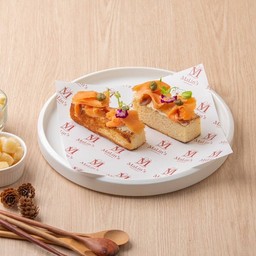 แซลมอนรมควันครีมชีสบนขนมปัง