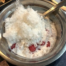 เมนู น้ำกะทิ(ถั่วแดง ถั่วเขียว ถั่วเหลือง บาเร่ ลูกเดือย แปะกีวย เฉาก๊วย สาคู วุ้นจืด แมงลัก)