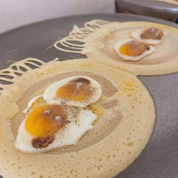 โตเกียว ไข่นกกระทา พริกไทย +แม๊กกี้ ( ชุด 2 ชิ้น)