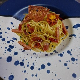 สปาเก็ตตี้พริกเเห้งเบค่อน