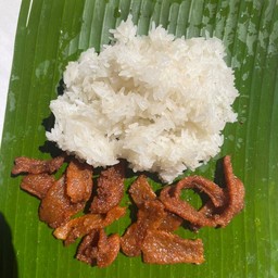 ข้าวเหนียวหมูทอดเชียงฮาย