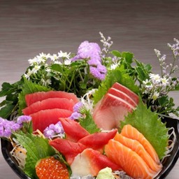 Sashimi Mori 5.