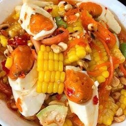 ตำข้าวโพดไข่เค็ม