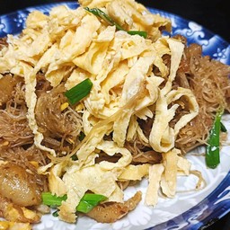 ผัดหมี่มีสมีล