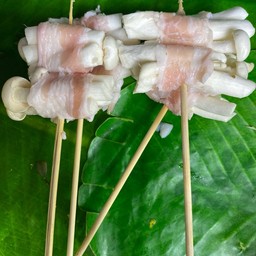 เห็ดหิมะพันหมูสามชั้น