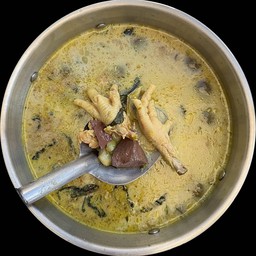 น้ำยาแกงเขียวหวานไก่ตีนไก่