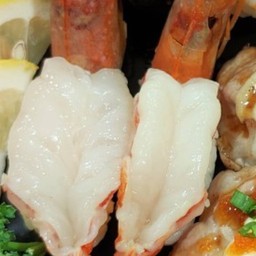 นิกิริ กุ้งอาเจน 2 คำ