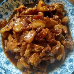 ผัดหมูหวาน(กับข้าว)