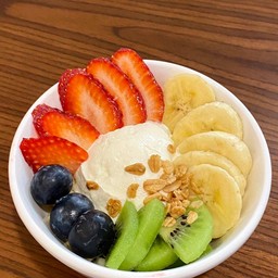 กรีกโยเกิร์ตผลไม้รวม Greek Yogurt Mix Fruits