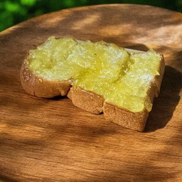 ปังปิ้งแยมสับปะรด