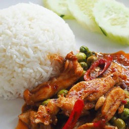 ข้าว + พะแนงไก่