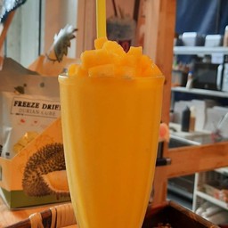 พีชสมู้ทตี้ Peach smoothie