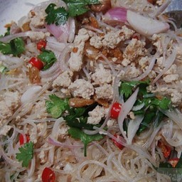 ยำวุ้นเส้นโบราณ