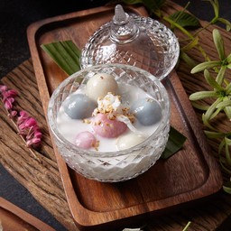 ขนมโคมะพร้าวอ่อน