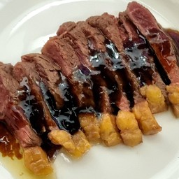 เนื้อเจ้าสังเวียน