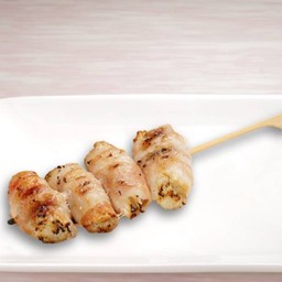 Enoki Maki.