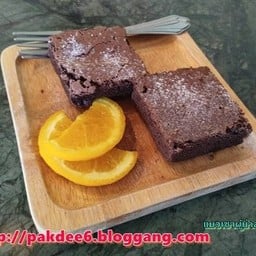 ช็อกโกแลตบราวนี่ 75 บาท